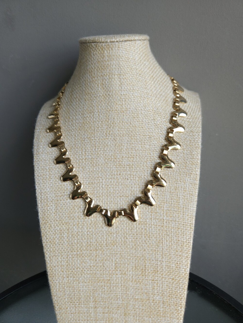 Vintage Style NOS Gold-Tone Zig-Zag Link Statement Necklace